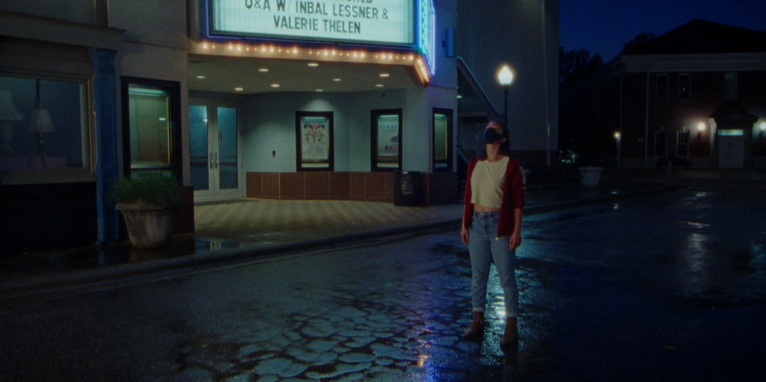 Still 02